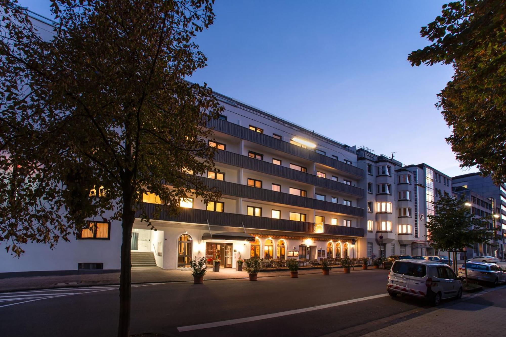 Saar City Hotel ザールブリュッケン エクステリア 写真